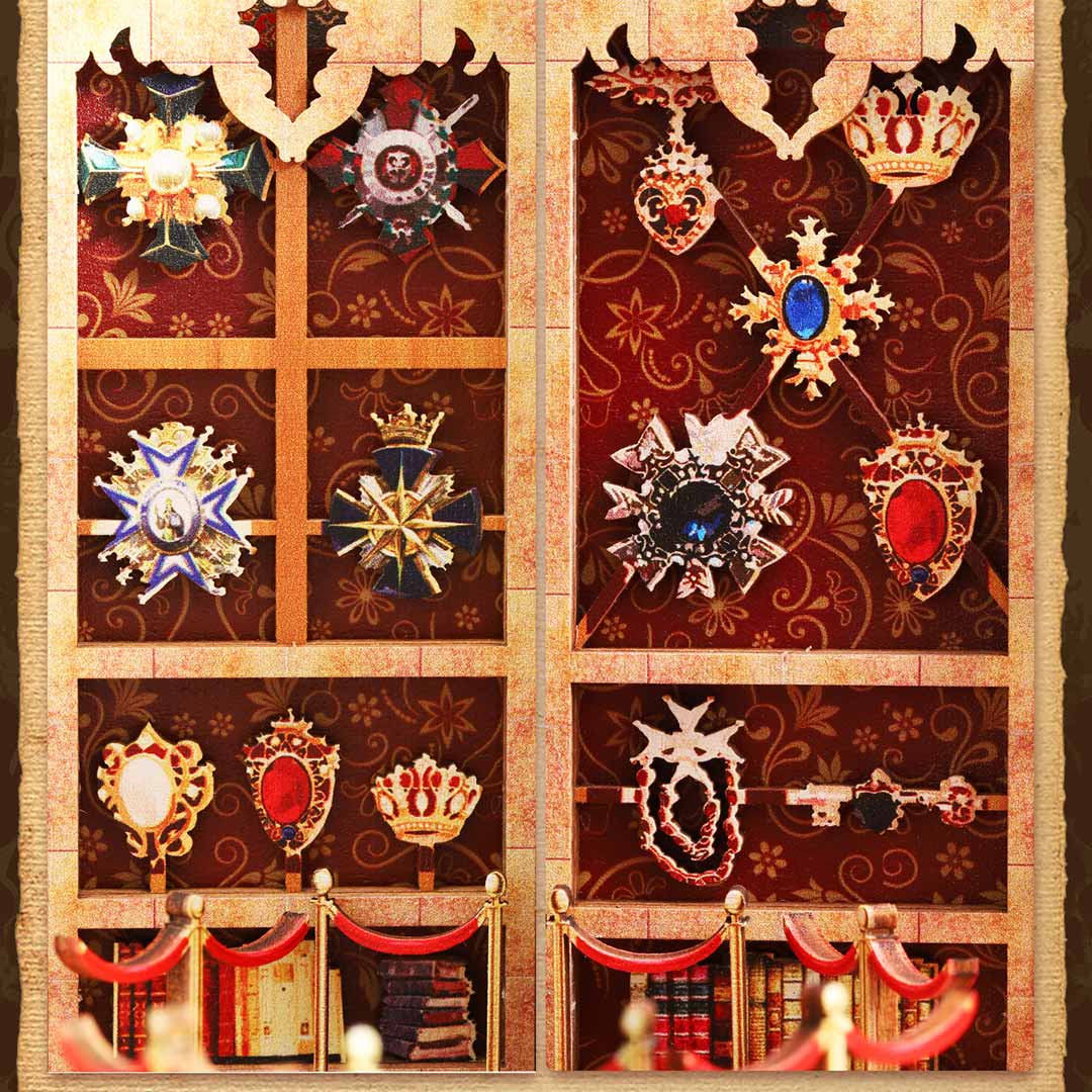 Century Museum - DIY Book Nook Kit - NookFan