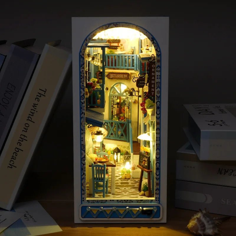 Sea Breeze - DIY Book Nook Kit - NookFan