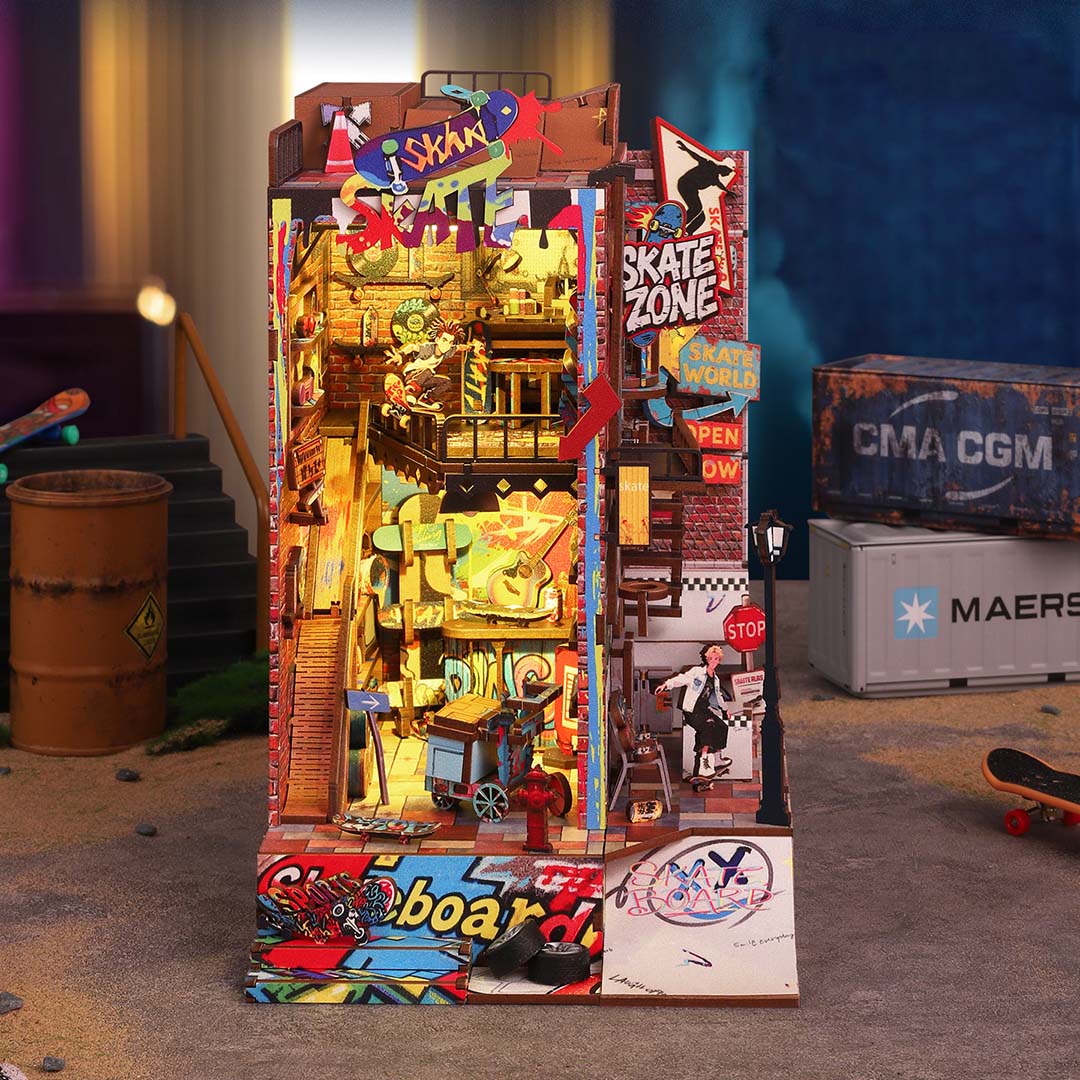 Street Culture - Book Nook Kit - NookFan