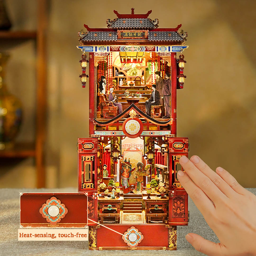Crescent Moon Restaurant - Luxury DIY Book Nook Kit