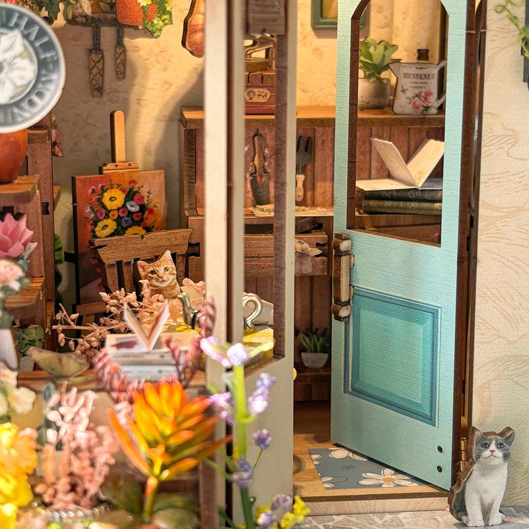 Spring Island Dollhouse - NookFan