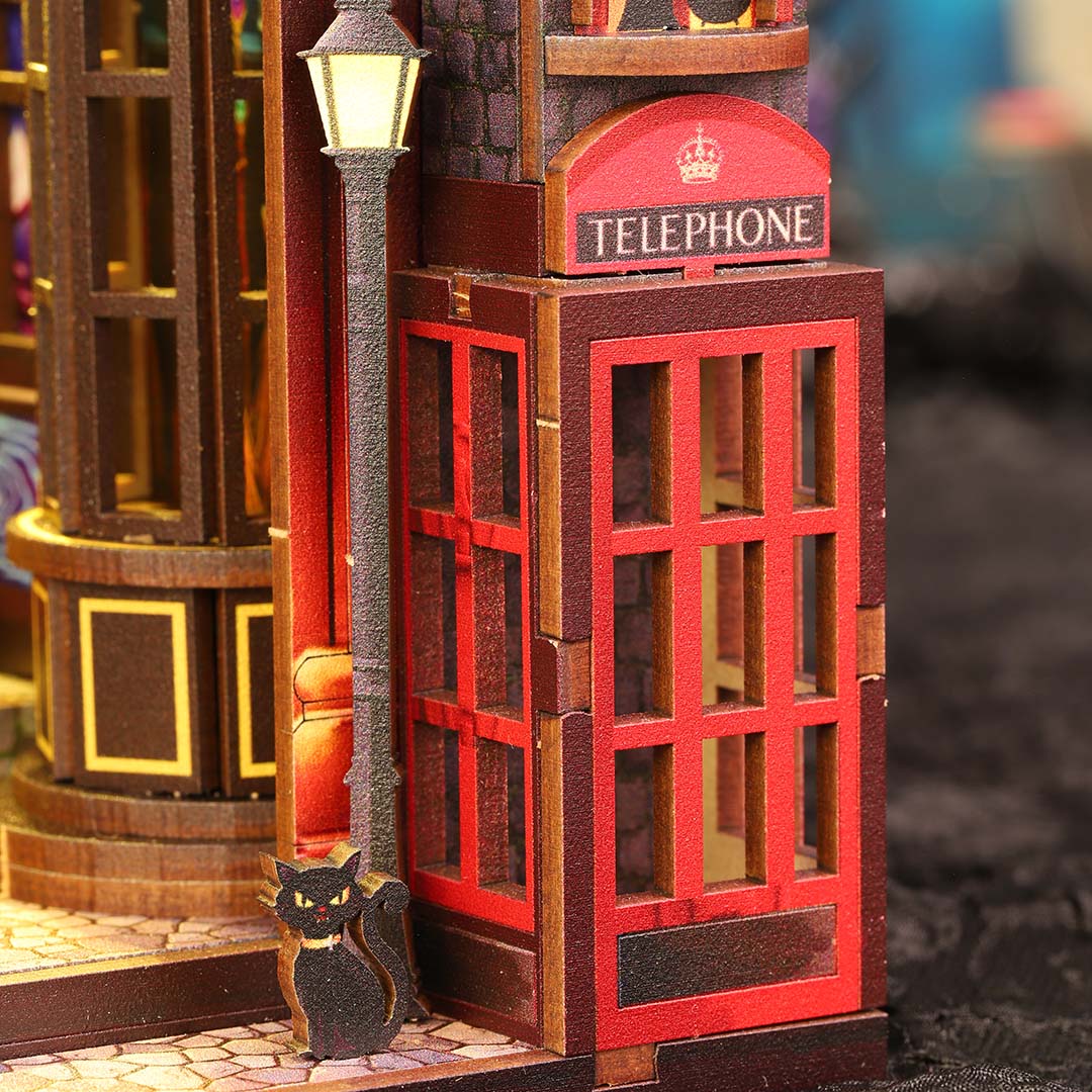 Magic Alley - DIY Book Nook Kit