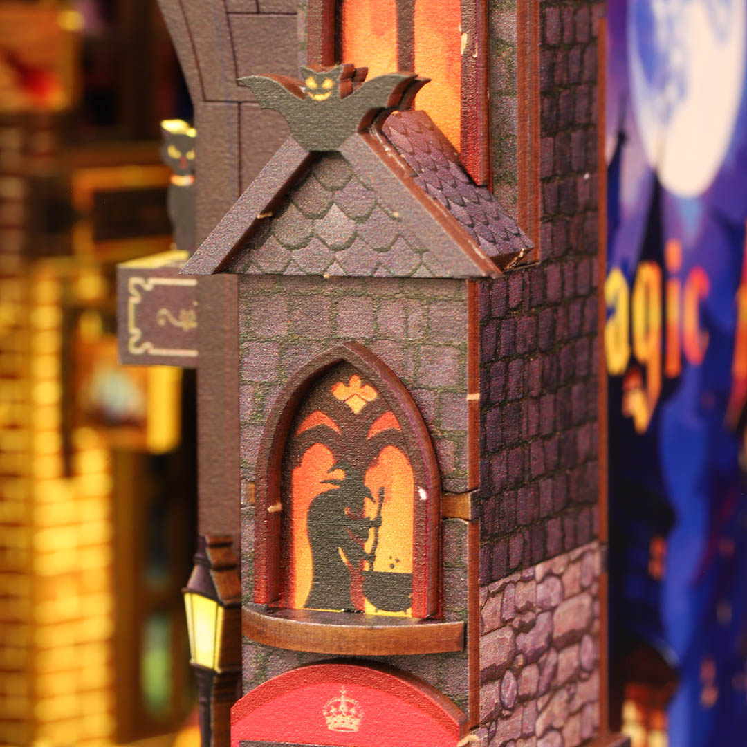 Magic Alley - DIY Book Nook Kit