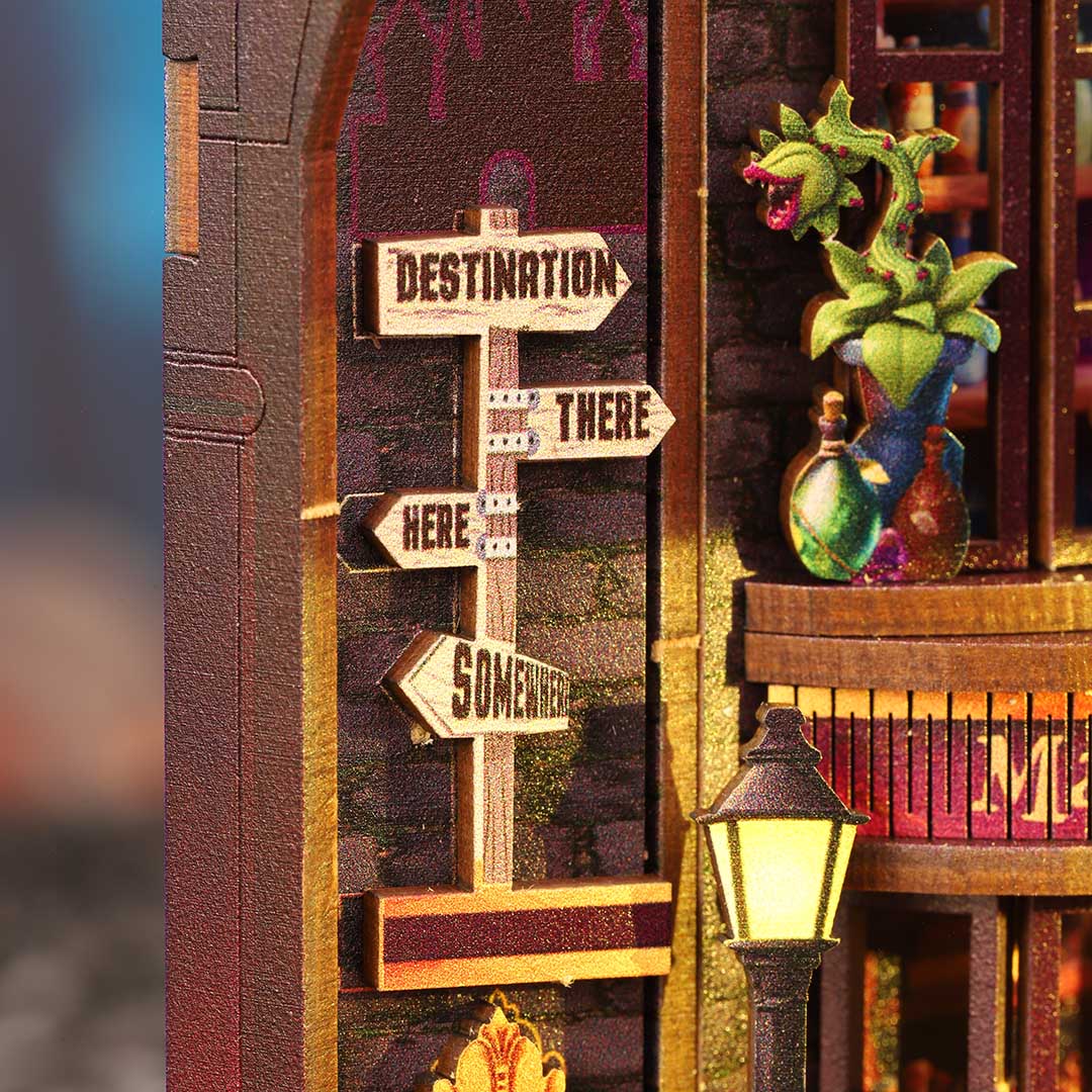 Magic Alley - DIY Book Nook Kit