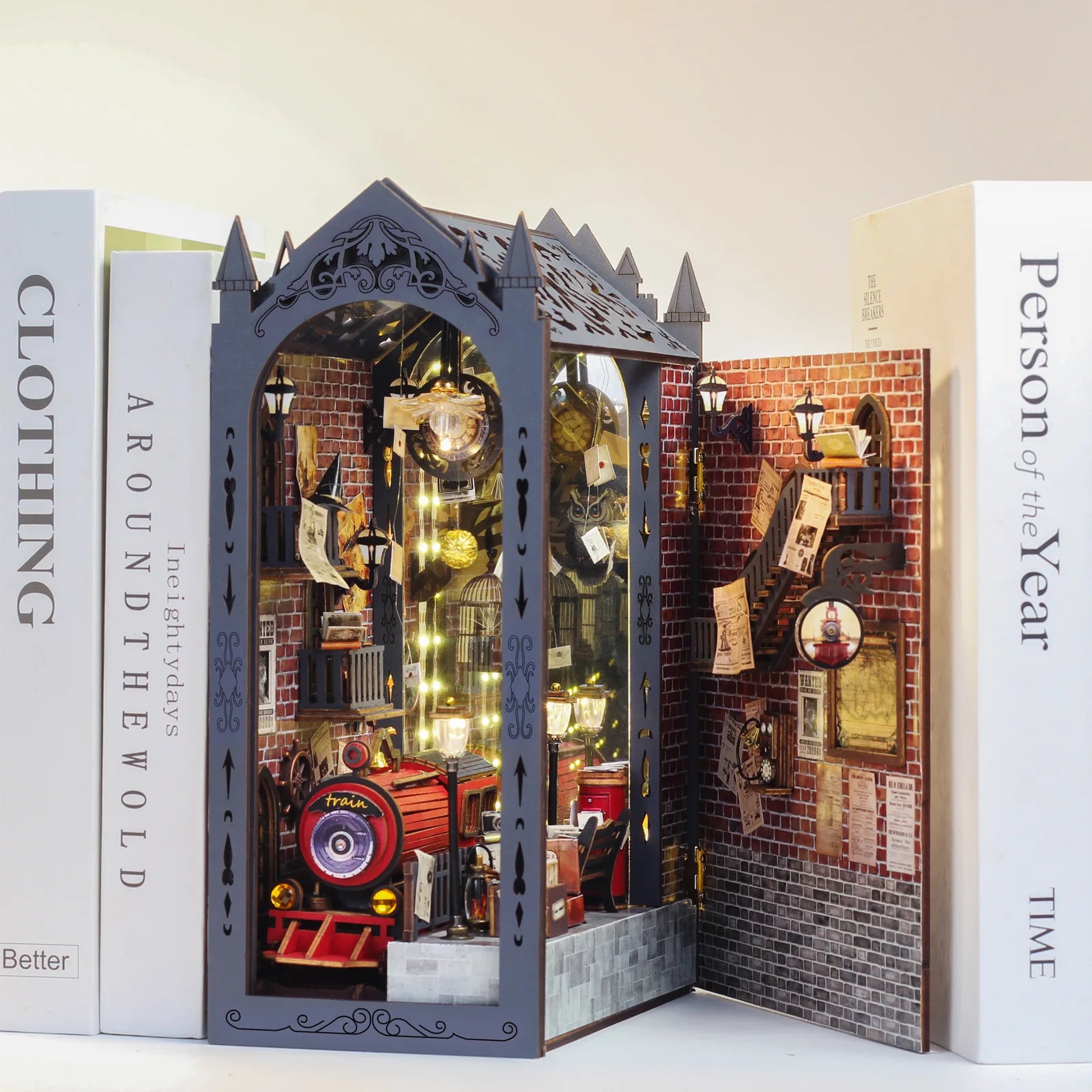 Train Station - DIY Book Nook Kit - NookFan
