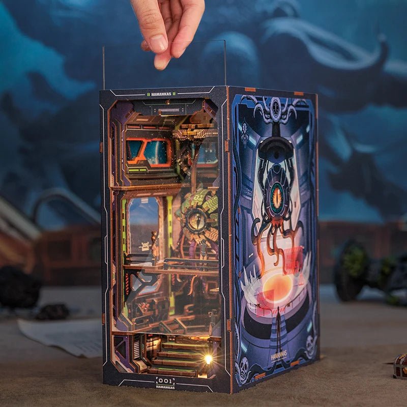 The Eye of Old God - DIY Book Nook Kit - TryNooki