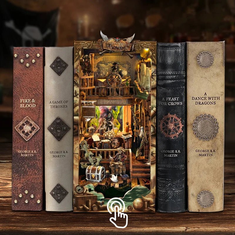 Pirate Ship Book Nook - TryNooki