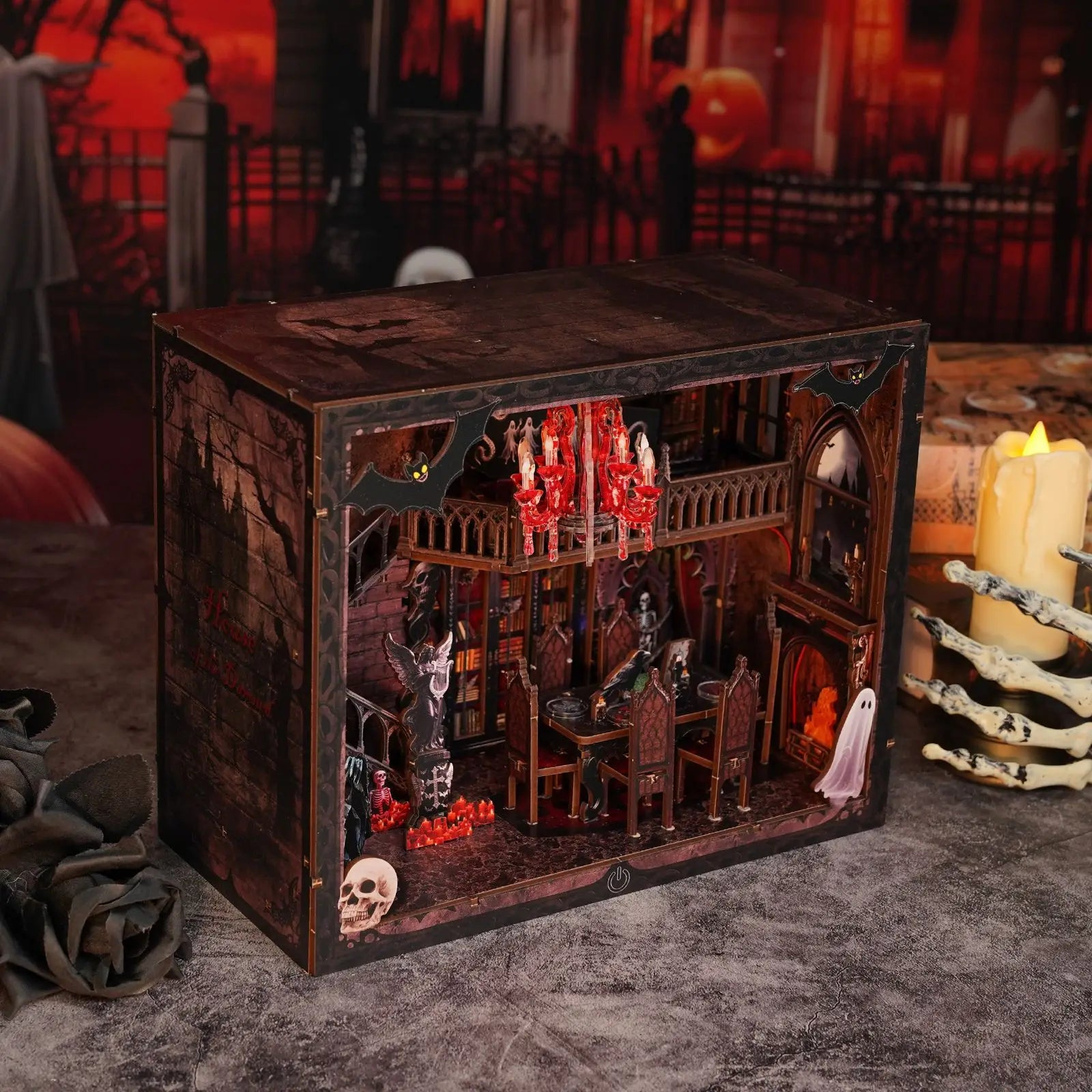 Haunted Manor Book Nook - TryNooki