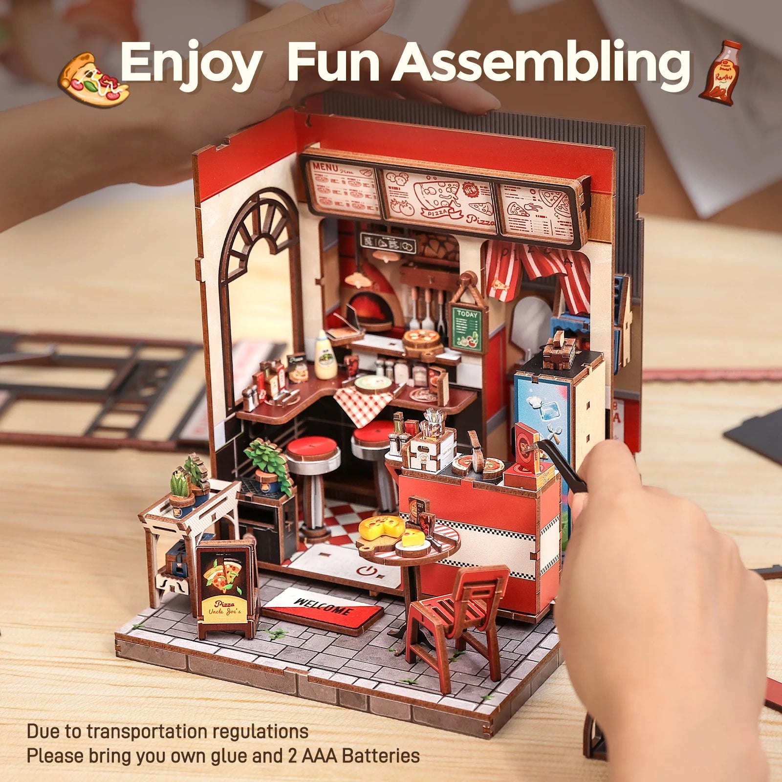 Uncle Joe's Pizzeria - DIY Book Nook Kit - TryNooki