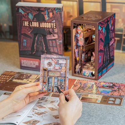 Train Mystery Case - DIY Book Nook Kit - TryNooki