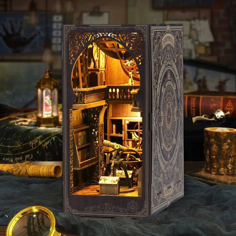 Museum of Astronomy - DIY Book Nook Kit - TryNooki