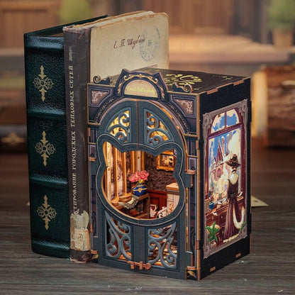 Count Cat's Study - Diy Book Nook Kit - TryNooki