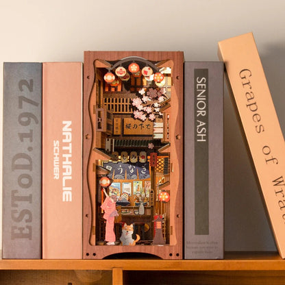 Under Sakura Tree - DIY Book Nook Kit - TryNooki