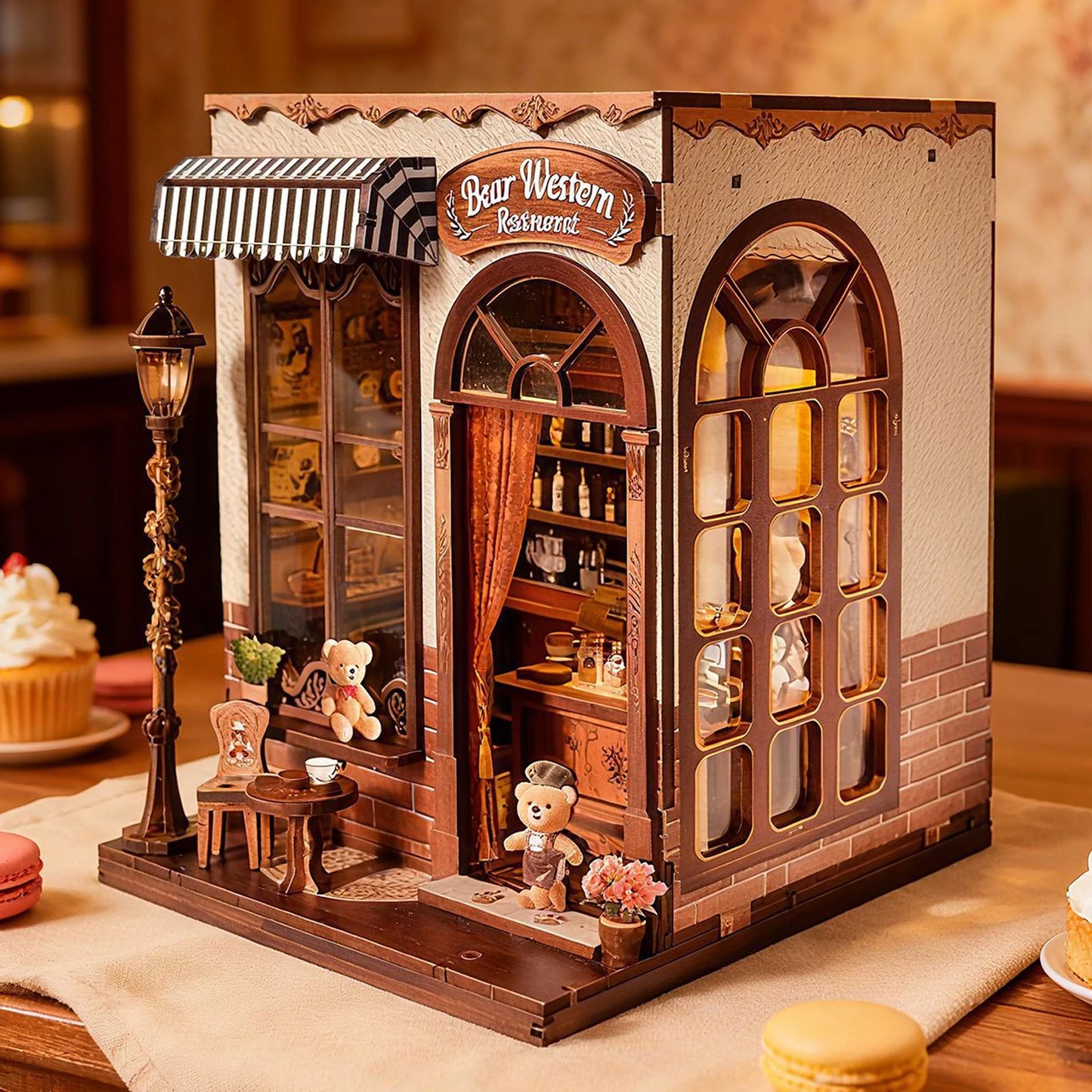 Bear's Bistro - DIY Book Nook Kit - TryNooki