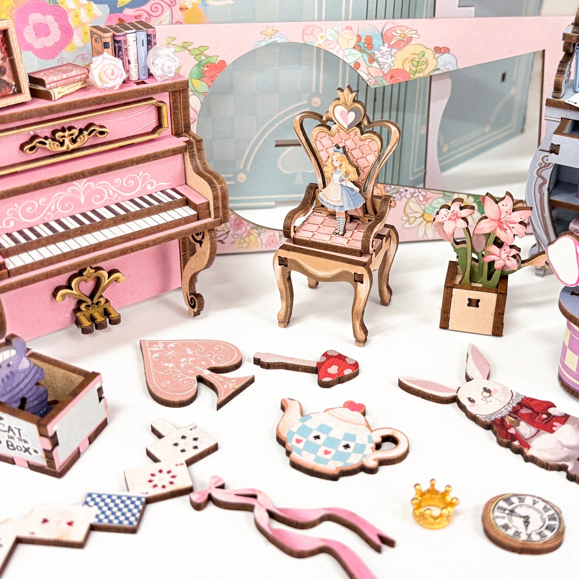 Alice's Wonderland Book Nook - TryNooki