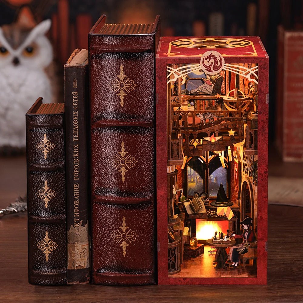 Flame Common Room - DIY Book Nook Kit - TryNooki