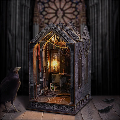 Warrior's Wing - Book Nook Kit - TryNooki