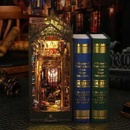 William Castle Book Nook - TryNooki