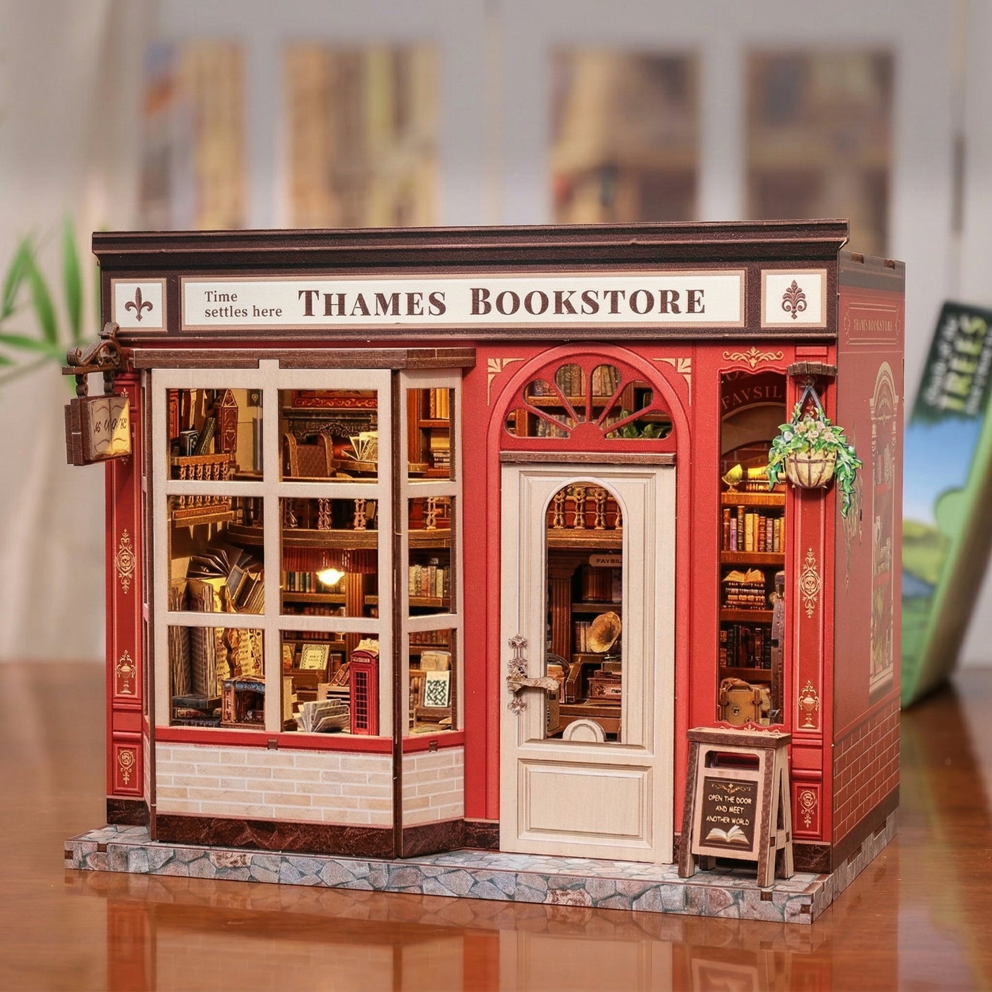 Thames Bookstore - DIY Book Nook Kit - TryNooki