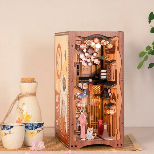 Under Sakura Tree - DIY Book Nook Kit - TryNooki