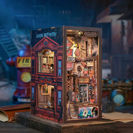 The Long Goodbye - DIY Detective Book Nook Kit - TryNooki